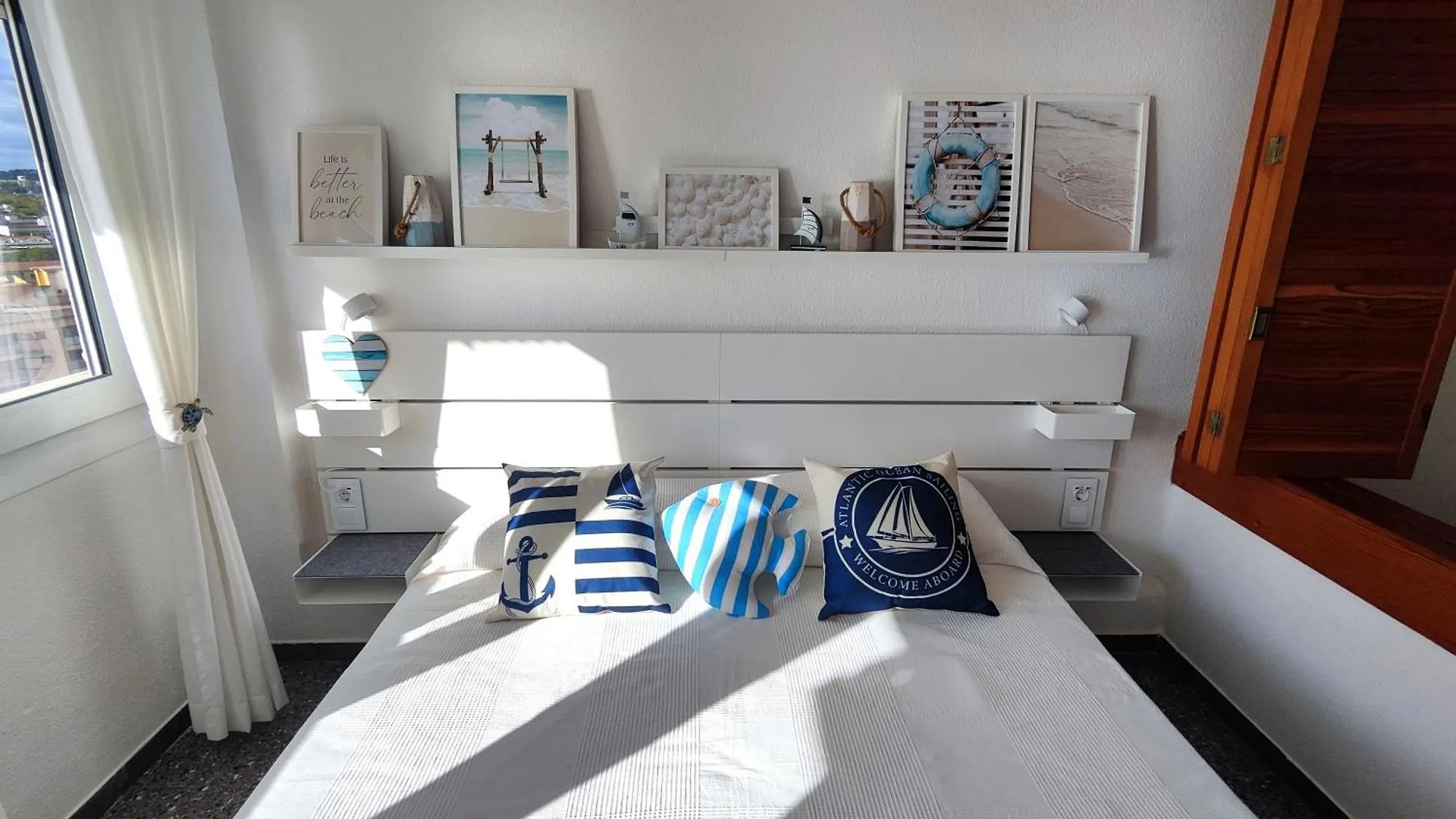 아파트 Apartamentos Con Vistas Al Mar 플라티야 다로 스페인