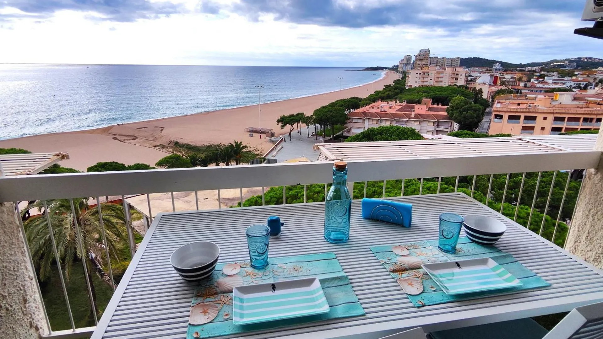Apartamentos Con Vistas Al Mar의 연락처